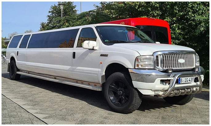 Ford Excursion Stretchlimo mieten