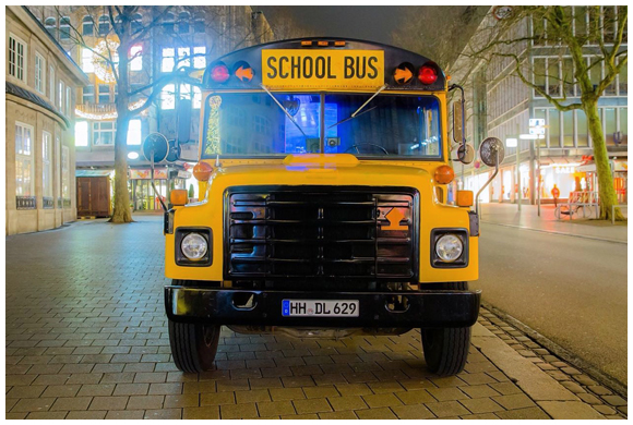 US School Bus in Hamburg mieten